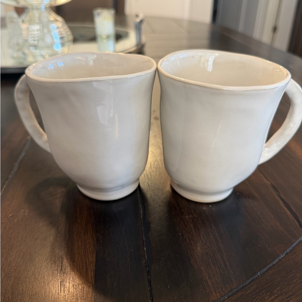 Pair Vietri cloud forma mugs